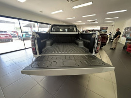 2025 GWM Cannon NPW Lux Ute image 5