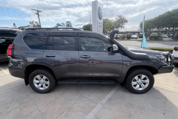 2019 Toyota LandCruiser Prado GDJ150R GXL SUV Image 2
