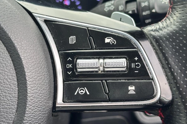 2022 Kia Cerato BD GT Hatch Image 22