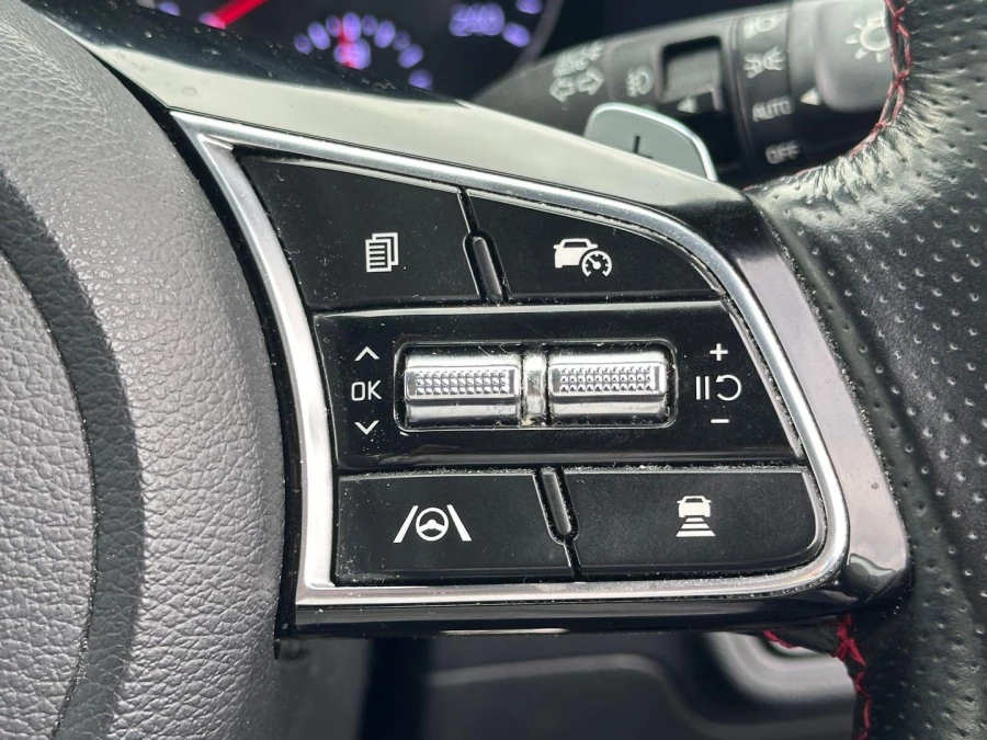 2022 Kia Cerato BD GT Hatch Image 22