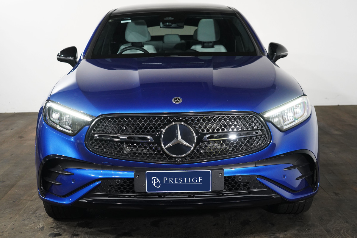 2024 Mercedes-Benz Glc 300 4matic Amg Line Plus Edt Coupe Image 3