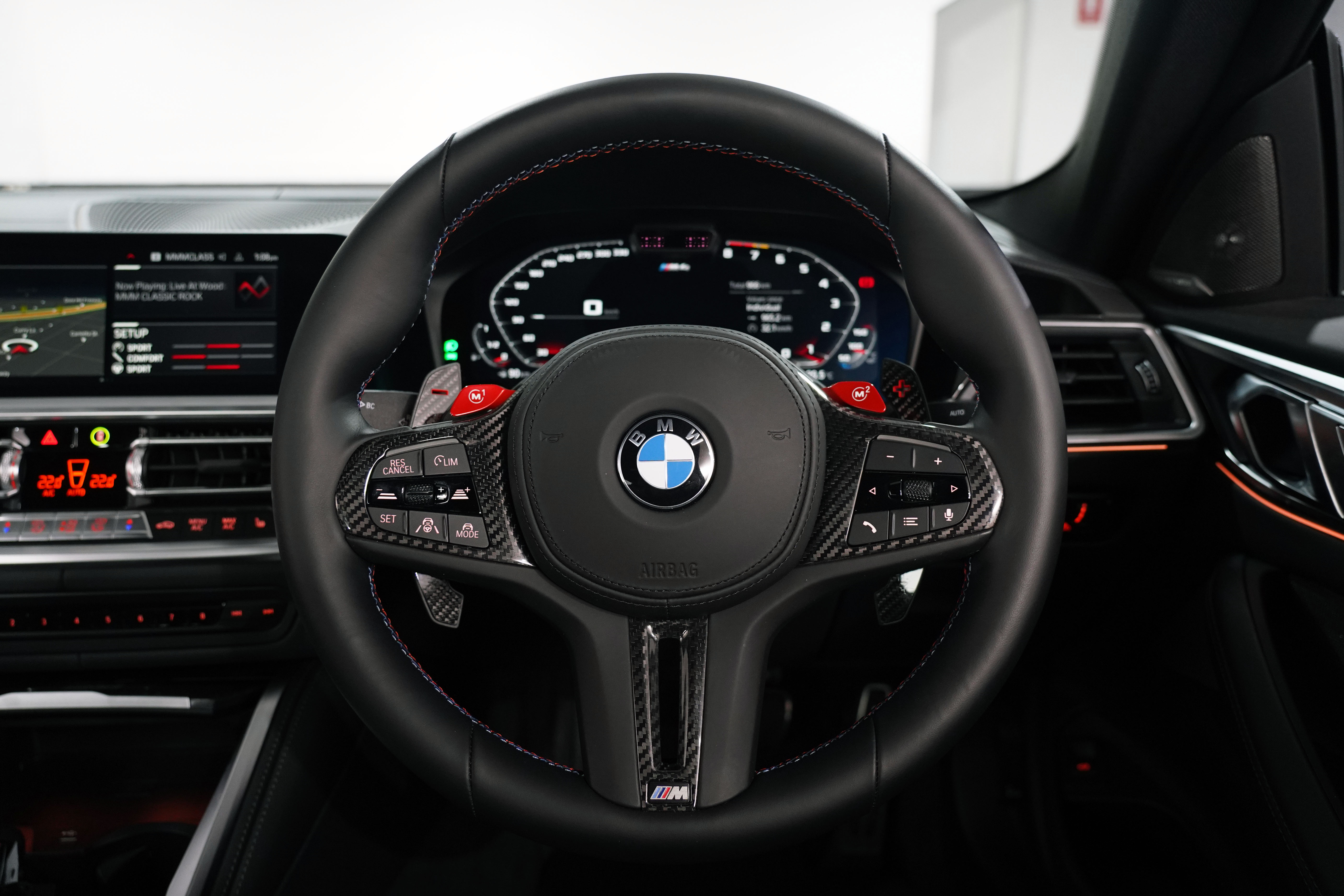 2022 BMW M4 50 Jahre Edition X Drive Coupe Image 30