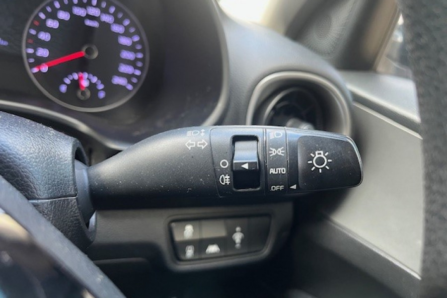 2019 Kia Cerato BD S Hatch Image 17