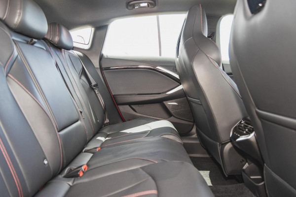 2025 MG MG7  Essence Sedan Image 14