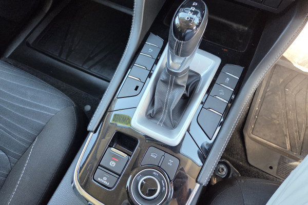 2021 Isuzu MU-X RJ LS-U SUV Image 25