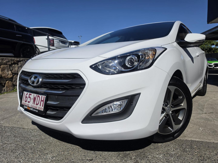2015 MY16 Hyundai i30 GD3 Series II Active X Hatch Image 2