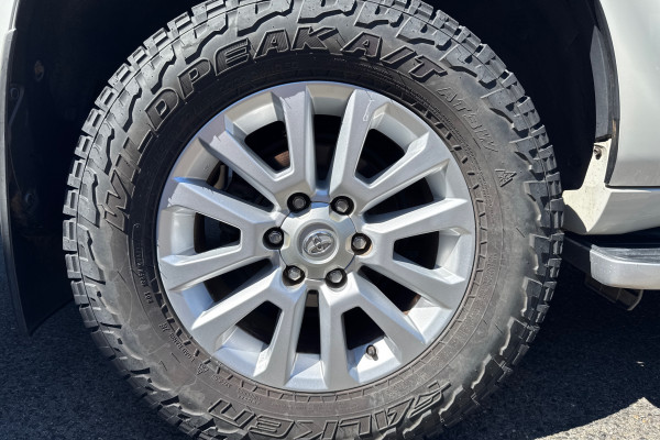 2016 Toyota LandCruiser Prado GDJ150R Kakadu SUV Image 15
