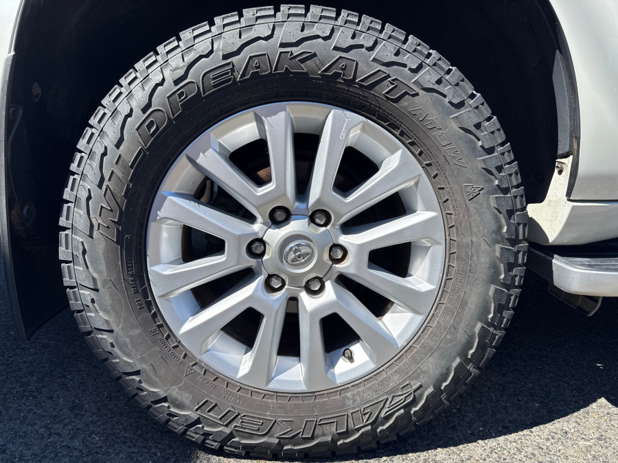 2016 Toyota LandCruiser Prado GDJ150R Kakadu SUV Image 15