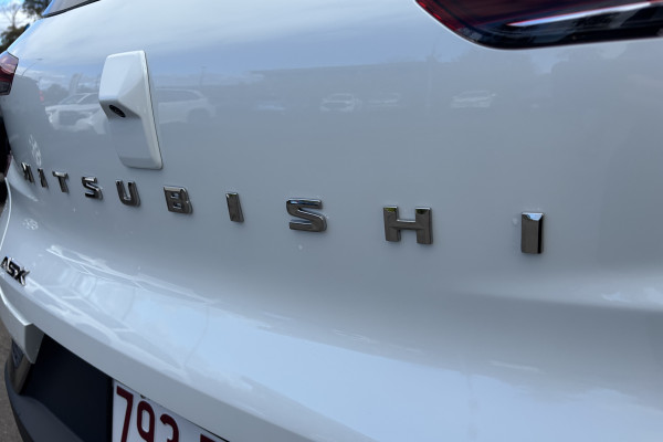 2025 Mitsubishi ASX XE Exceed SUV Image 11