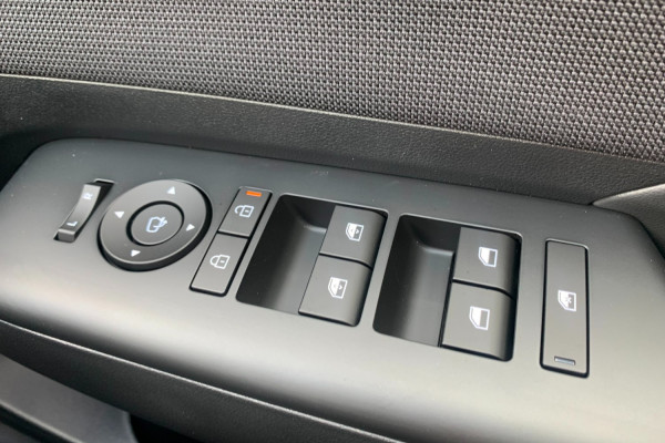 2026 Hyundai KONA SX2.V3 Elite SUV Image 24