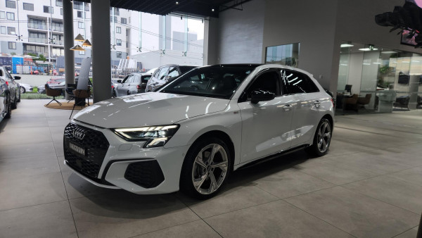 2022 MY23 Audi A3 GY 40 TFSI S Line Hatch image 7