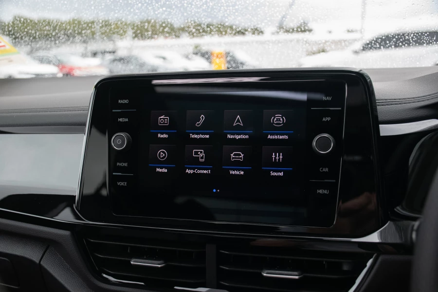 2025 MY26 Volkswagen T-Roc D11 140TSI R-Line SUV Image 16