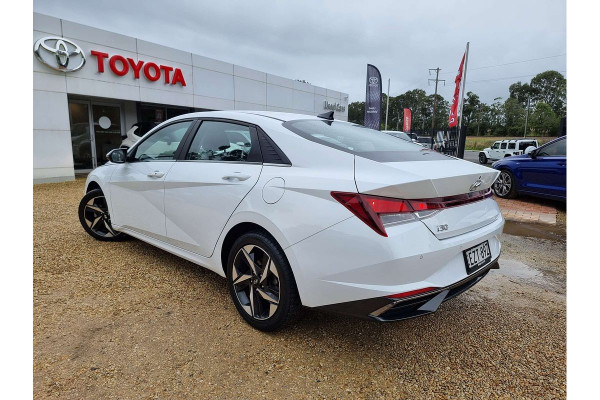 2021 Hyundai i30 CN7.V1 Elite Sedan Image 5