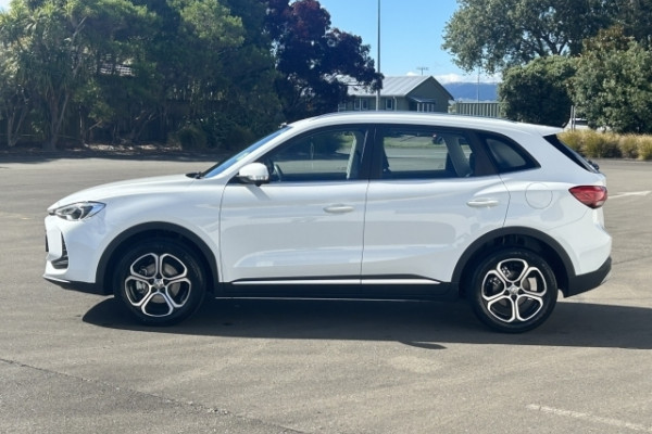 2025 MG ZS Excite Hybrid+ SUV