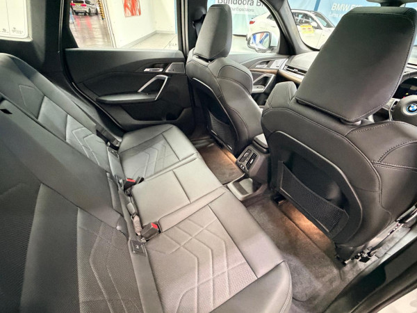 2024 BMW iX1 U11 xDrive30 M Sport SUV image 12