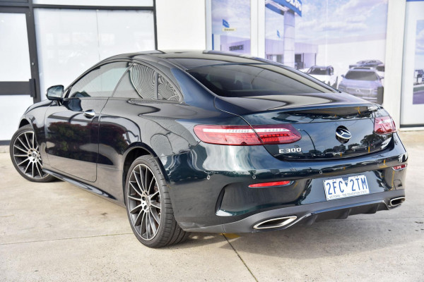 2020 Mercedes-Benz E-Class C238 E300 Coupe Image 3
