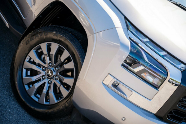 2025 Mitsubishi Triton MV GLS Ute Image 6
