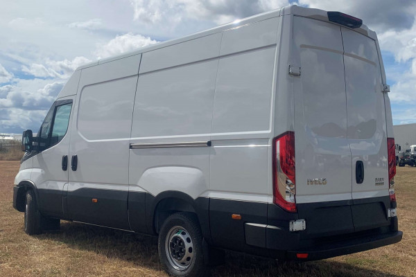 2025 Iveco Daily Van Van Image 7