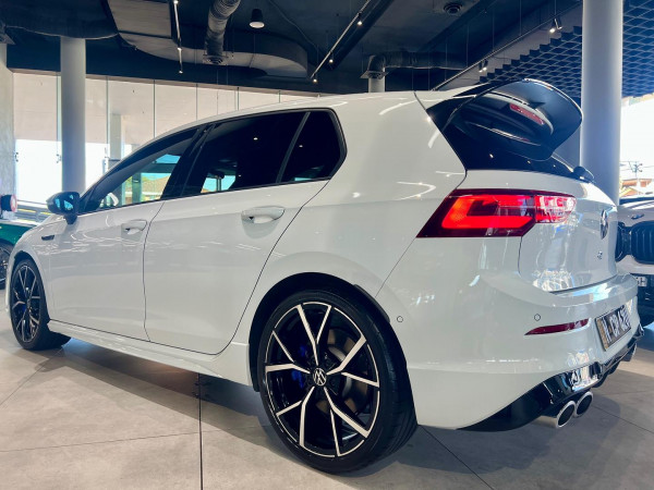 2024 Volkswagen Golf 8 R Hatch image 6