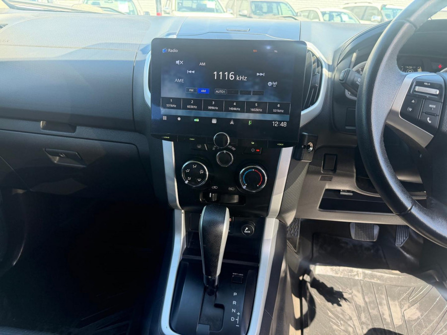 2017 Isuzu D-MAX TF LS-M Ute Image 17