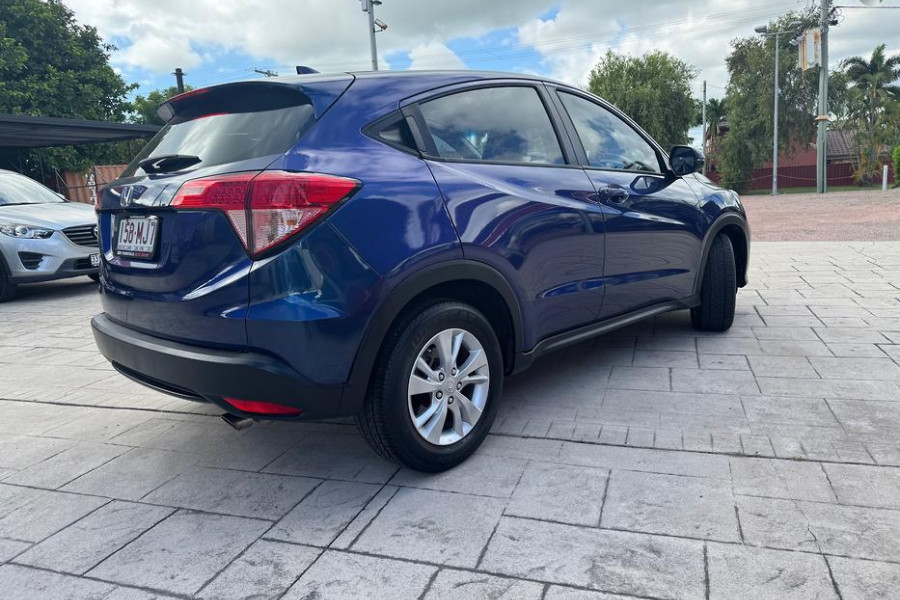 2016 Honda HR-V VTi SUV Image 8
