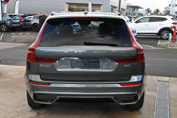 2026 Volvo XC60 UZ Ultra B5 Dark SUV Image 4