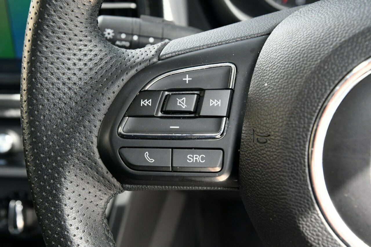 2019 MY18 MG MG3 SZP1 Core Hatch Image 11
