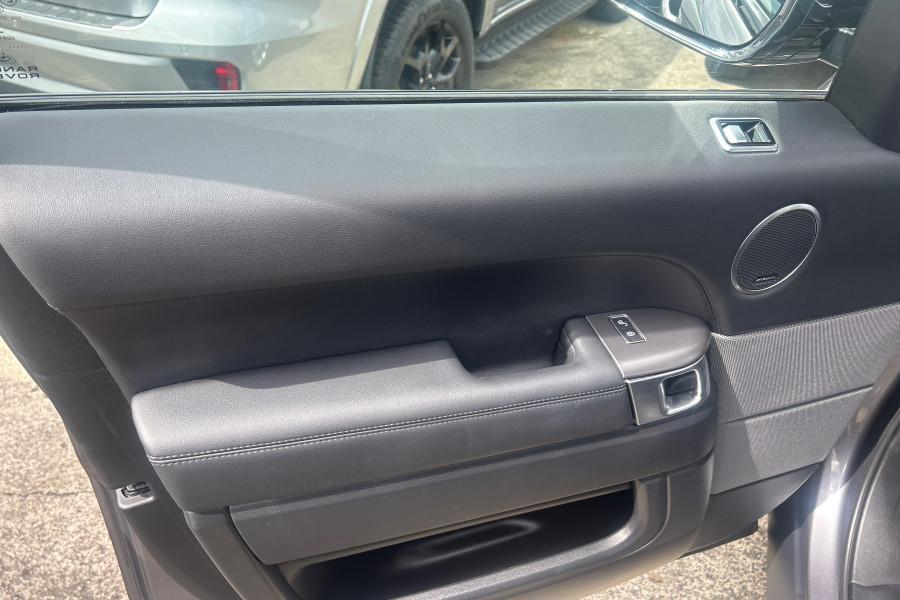  MY20.5 Land Rover Range Rover Sport L494 SDV6 183kW SE SUV Image 29