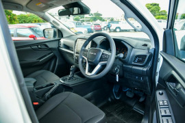 2023 Isuzu D-MAX RG SX Cab Chassis