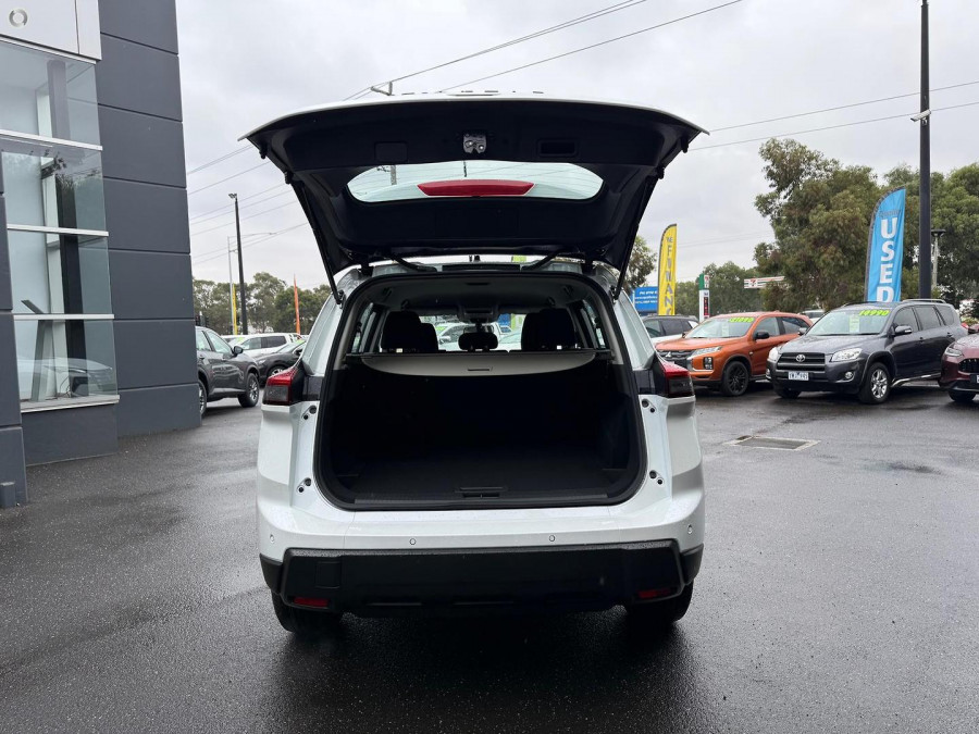 2026 Nissan X-Trail T33 ST SUV Image 25