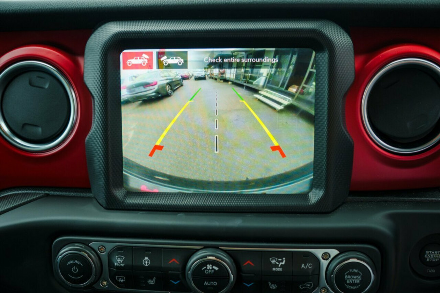 2023 Jeep Wrangler JL Unlimited Rubicon SUV Image 17