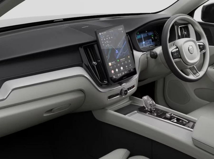 2026 Volvo XC60 UZ Ultra B5 Dark SUV Image 5