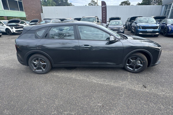 2025 MY26 Kia K4 CL4m S Hatch Image 2