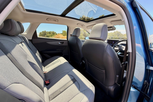 2026 MY25 MG MGS5 EV ZS3EM Essence 62 SUV Image 11