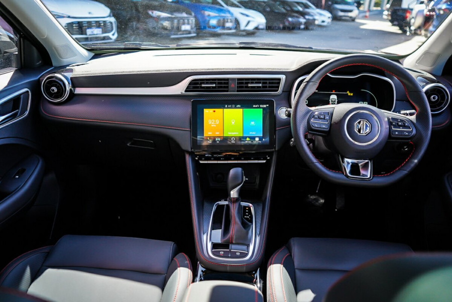 2024 MG ZST S13 Essence SUV Image 13