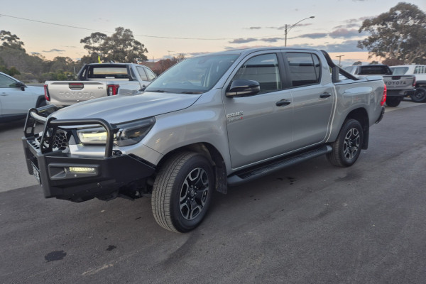 2024 Toyota HiLux GUN126R SR5 48V Ute Image 7