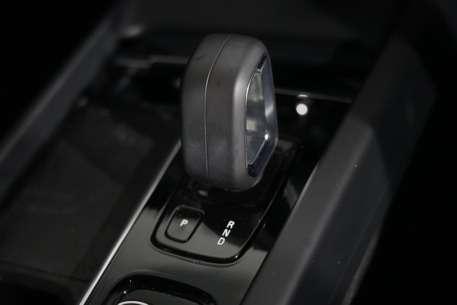 2021 Volvo XC60 UZ B5 Momentum SUV Image 17
