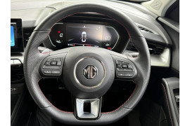 2024 MG MG5 AP32 Essence Sedan