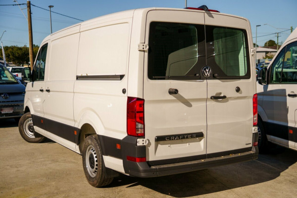 2026 Volkswagen Crafter SY1 35 TDI410 MWB Van Image 2