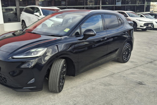 2026 MG MG4 EV Urban AH4E Essence 54 Hatch Image 3
