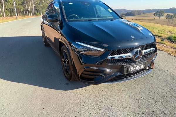 2025 Mercedes-Benz GLA-Class H247 GLA250 SUV Image 3