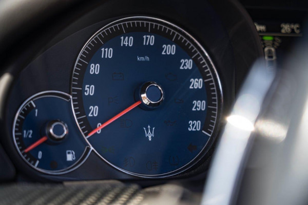 2012 Maserati Grancabrio Sport  Convertible Image 12