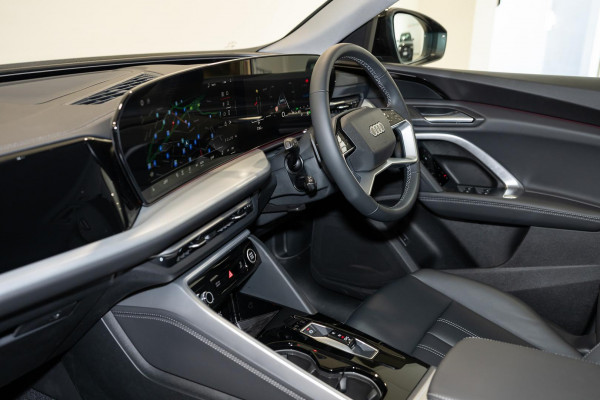 2025 Audi Q5 GU TFSI 150kW SUV image 8