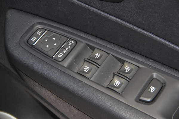 2018 Renault Captur J8 Hatchback Hatchback