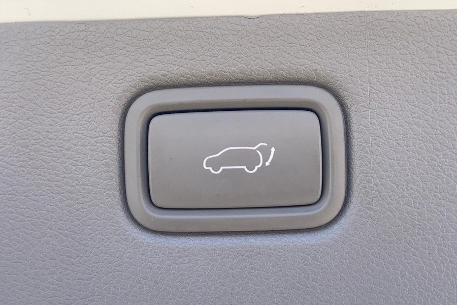 2020 Kia Carnival YP SLi Van Image 15