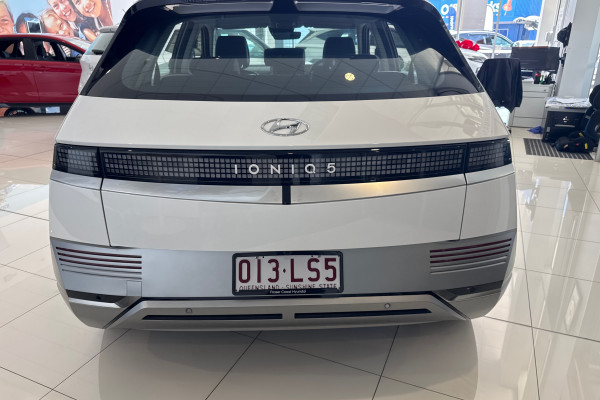 2023 MY24 Hyundai IONIQ 5 NE.V4  SUV Image 5