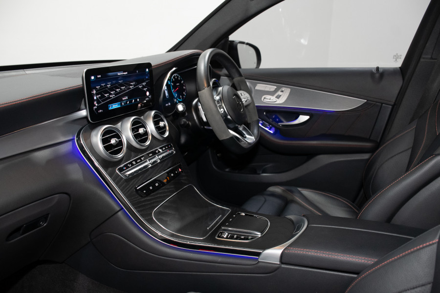 2023 Mercedes-Benz GLC-Class GLC300 SUV Image 23
