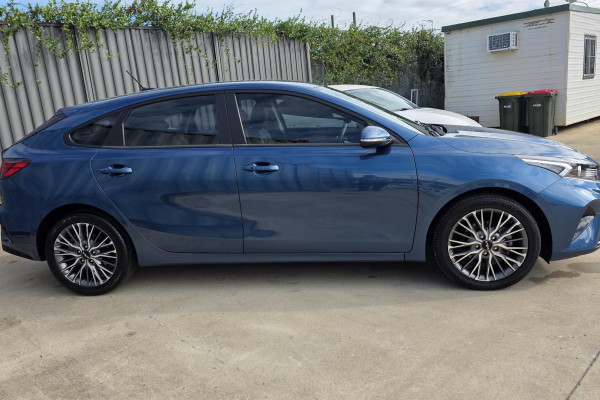 2021 MY22 Kia Cerato BD Sport+ Hatch