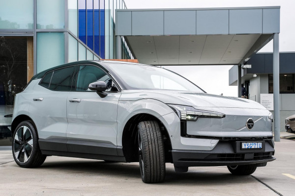 2024 MY25 Volvo EX30  Twin Motor Performance Ultra SUV Image 1