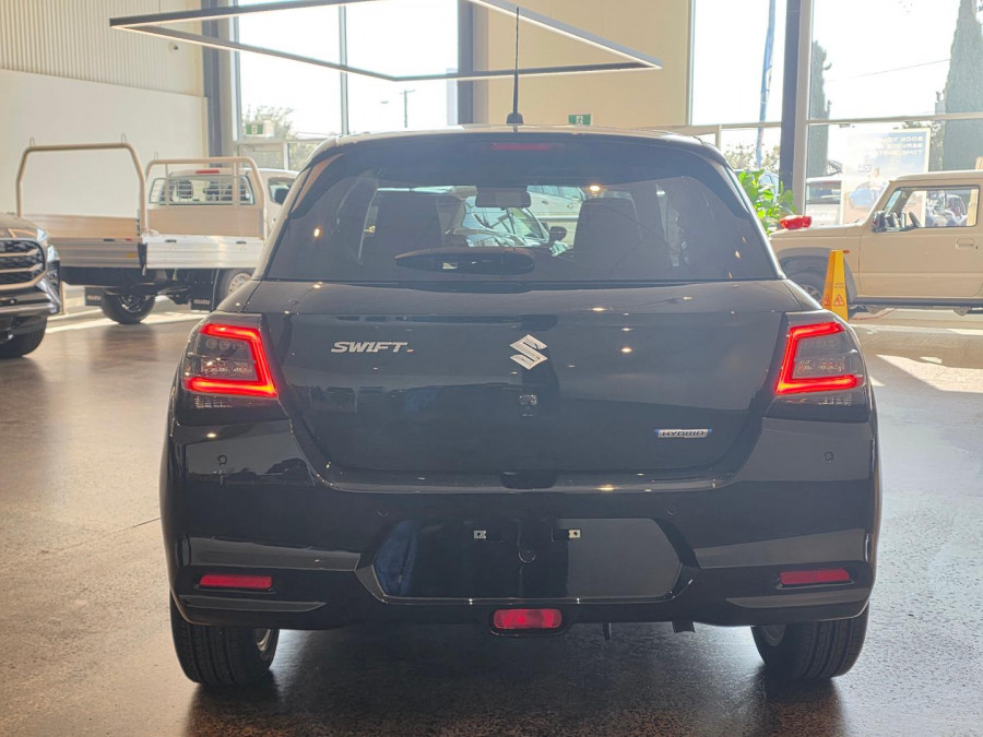 2026 Suzuki Swift UZ Hybrid Plus Hatch Image 10